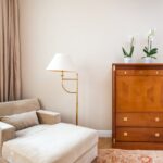 Welche Wandfarbe passt am besten zu Betonoptik Möbeln?
